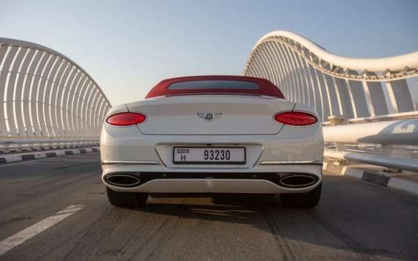  White Bentley Continental GTC V12 Photo 2